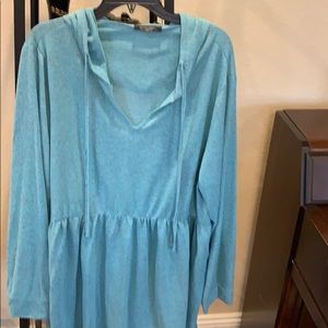 Cute sweater like hooded Tunic